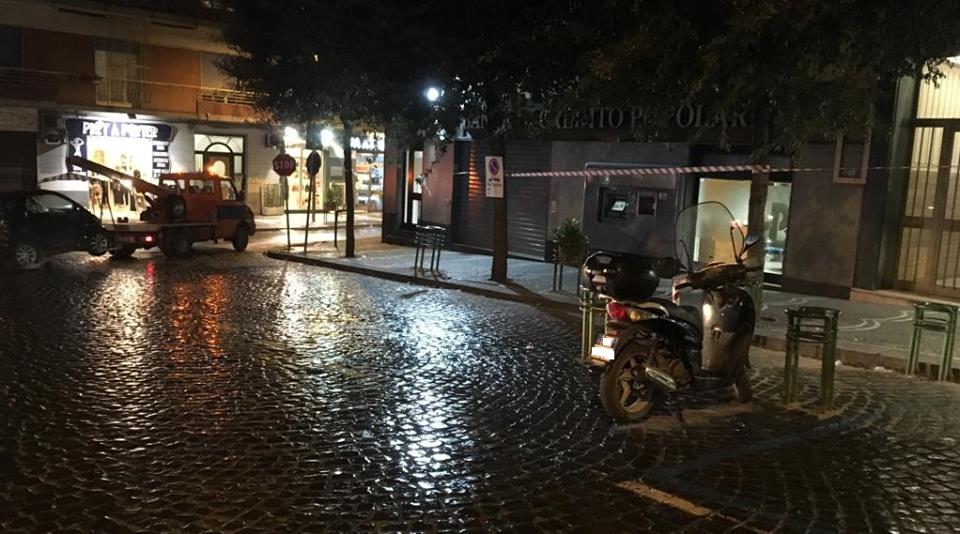 Castellammare, pregiudicato di Gragnano evade dai domiciliari: fermato senza patente