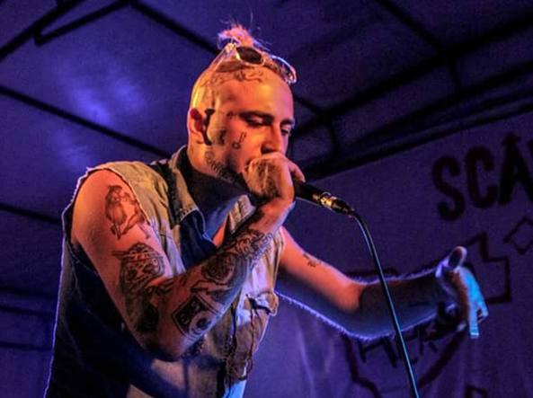 Accoltella fidanzato della figlia, resta in carcere quarantanovenne di Torre Annunziata: il rapper in prognosi riservata
