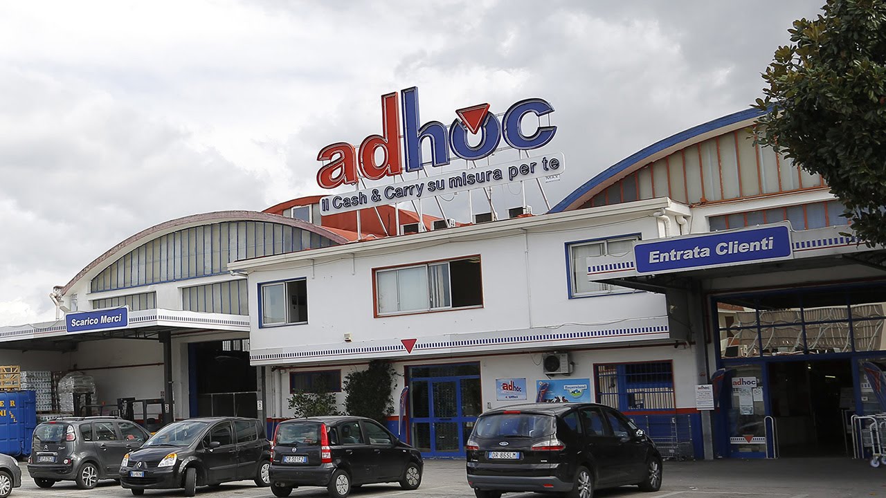 Castellammare, rapina choc  ad un dipendente di un ipermercato 