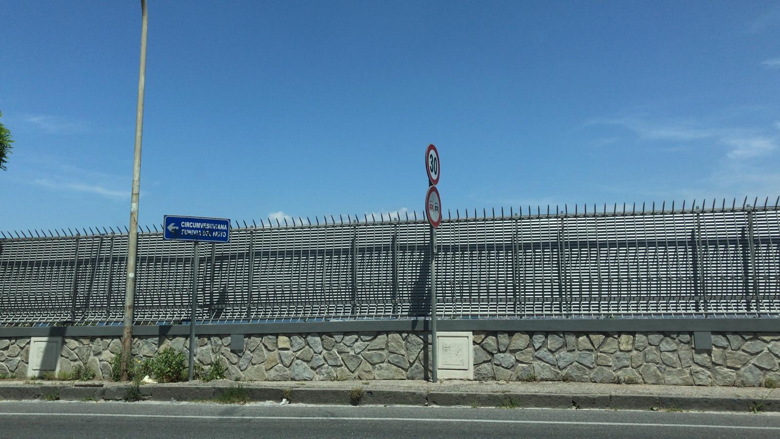 Castellammare, lastra abusiva nella villa di Quagliarella: violato l'ordine di abbattimento 