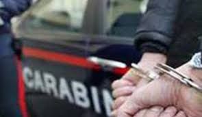Da Torre Annunziata a Caserta per rapinare la pensione ad un'anziana: arrestato trentacinquenne
