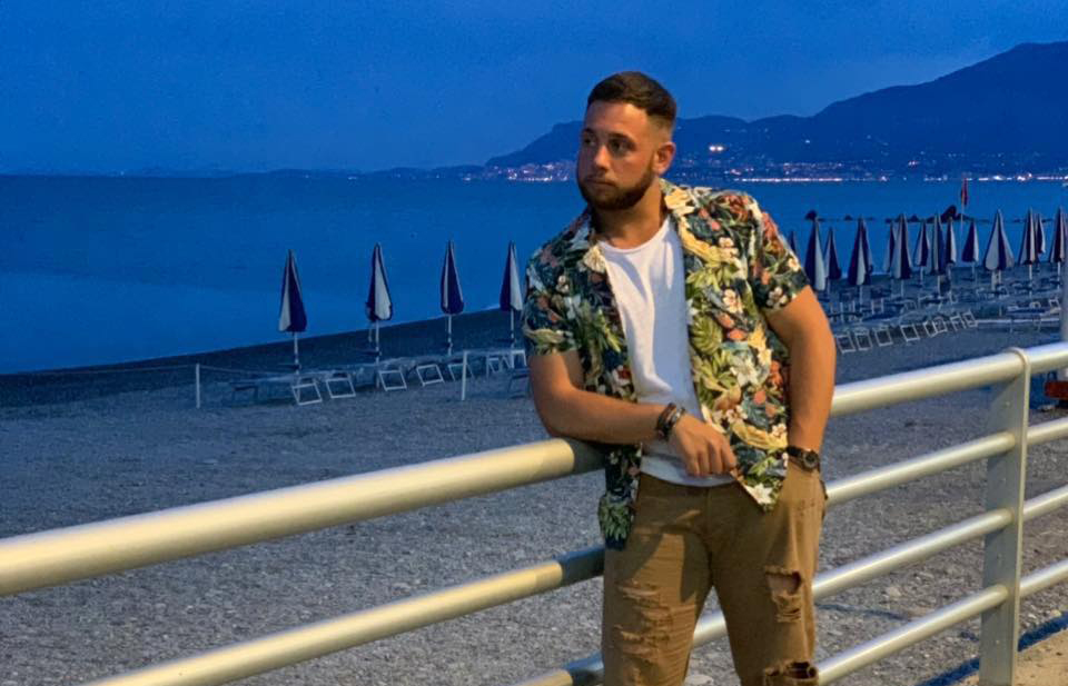 Boscotrecase, soldato morto a 23 anni in un incidente stradale: lutto per Pasquale Falanga 