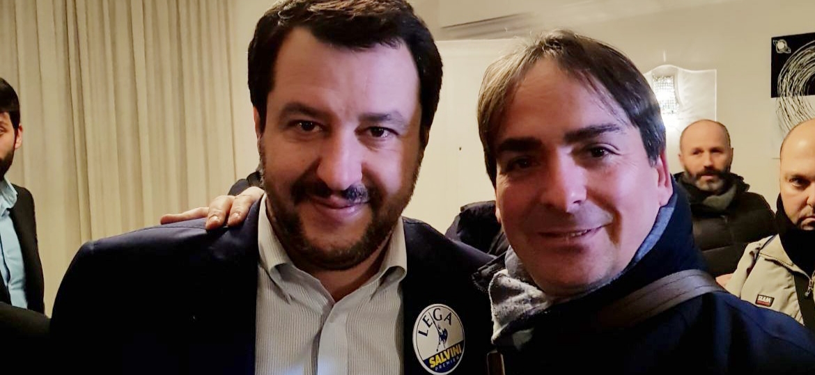 Castellammare, strappo nella Lega dopo l'uscita di Bossi: divorzio con l'ex segretario Tito