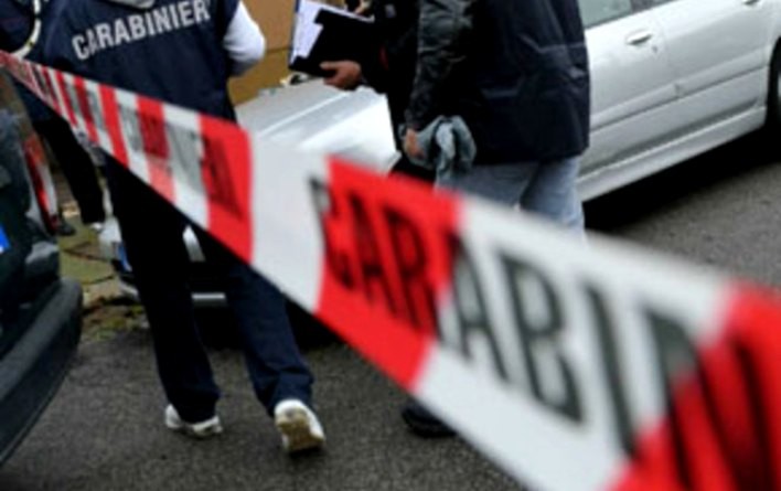 Ortopedico spara alla moglie e si suicida, il sindaco: 