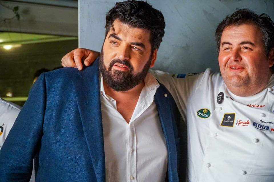 Cannavacciuolo e Gennaro Esposito insieme, Vico Equense conquista Masterchef