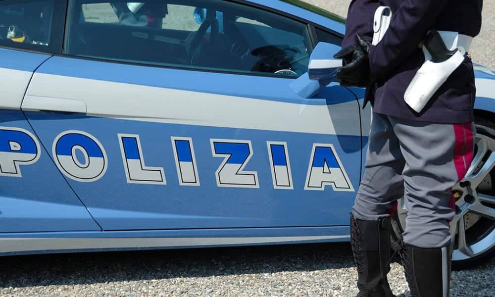 Castellammare, tangente di Natale ad un imprenditore: arrestato 