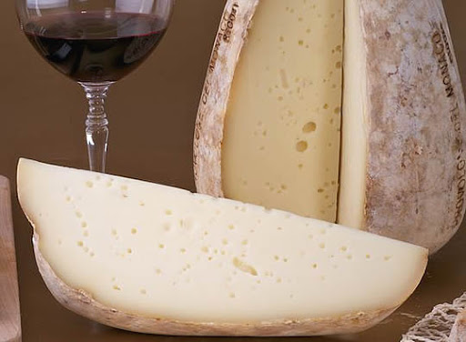 A Vico per Cacio: torna la kermesse più gustosa dell’Estate di Vico Equense