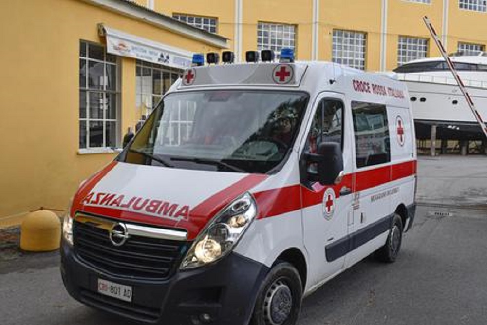 Dramma a Napoli, imprenditore si suicida per la crisi: 'Non ce la faccio più'
