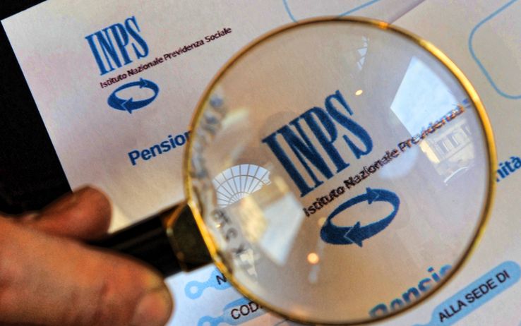Lo Stato ruba a pensionata 200 euro al mese, una donna di Salerno si ritrova 25mila euro di arretrati 