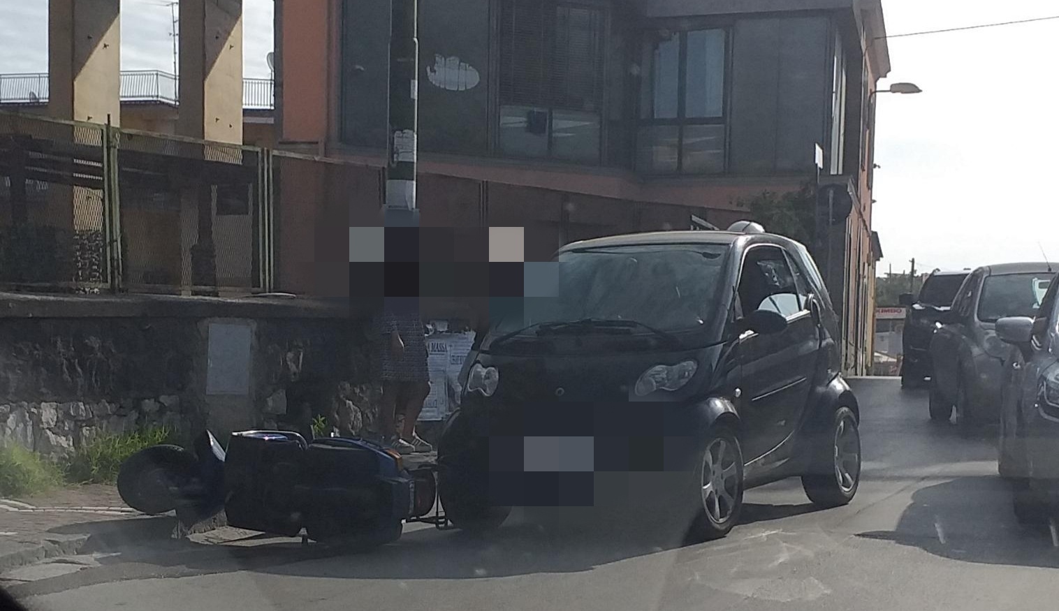 Gragnano, auto contro scooter: un ferito 