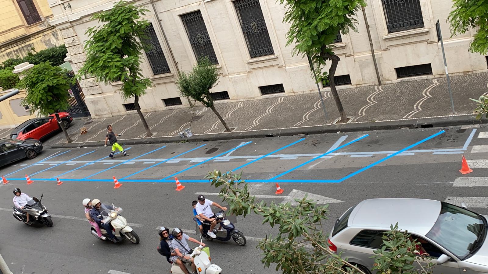 Castellammare, in centro solo strisce blu: scatta la protesta 