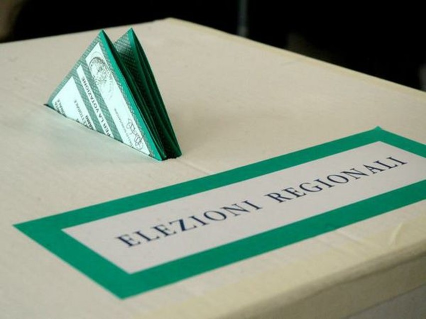 Torre del Greco, scuole chiuse per sei giorni per il voto