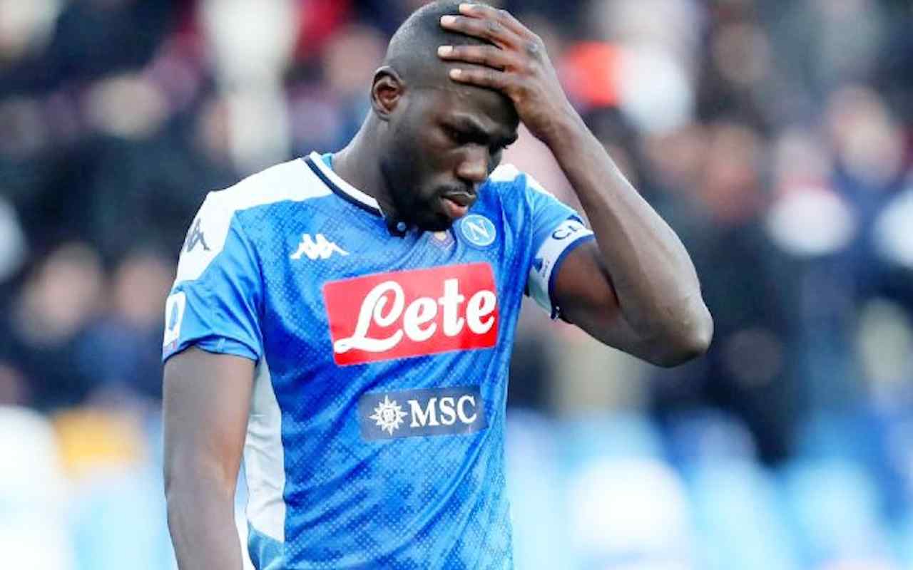 Patenti nautiche 'facili'. Coinvolti tre calciatori del Napoli