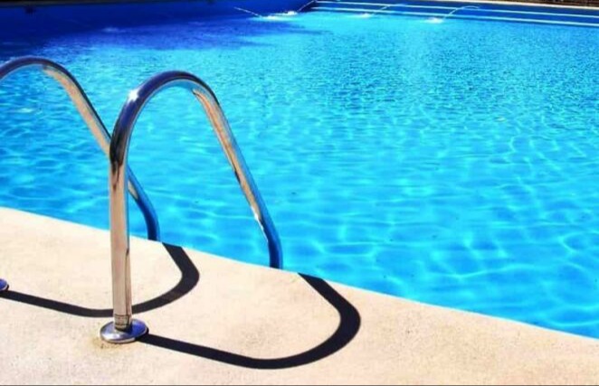 Muore quindicenne in una piscina del vesuviano, aperta inchiesta 