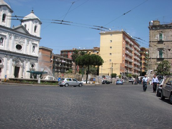 Portici, controlli anti Covid: chiuso un pub e multe ai giovani 