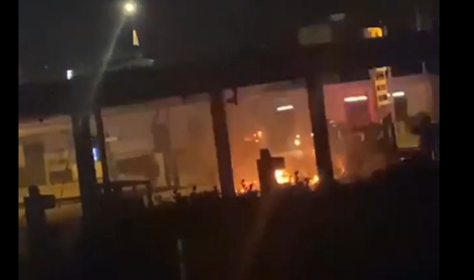Paura a Rovigliano, esplosione in una pompa di benzina 