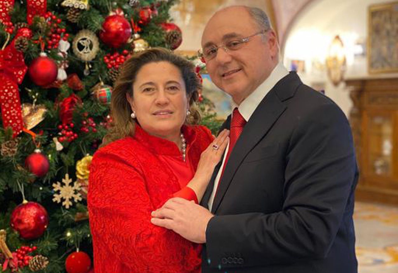 Castello delle Cerimonie, gli auguri di Natale 2020: 'È stato un anno difficile, restate a casa'