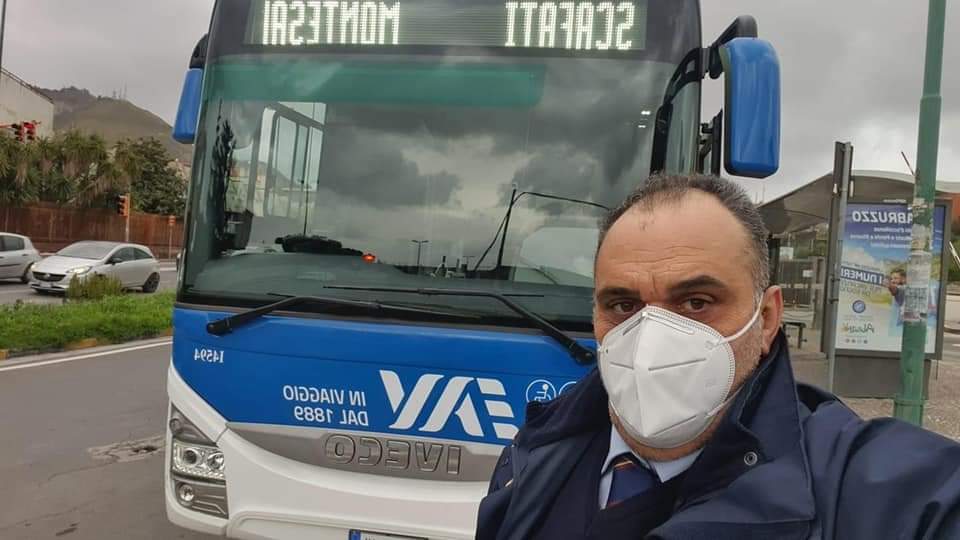 Scafati, autista salva la vita ad un anziano: 'Orgogliosi di te Domenico'