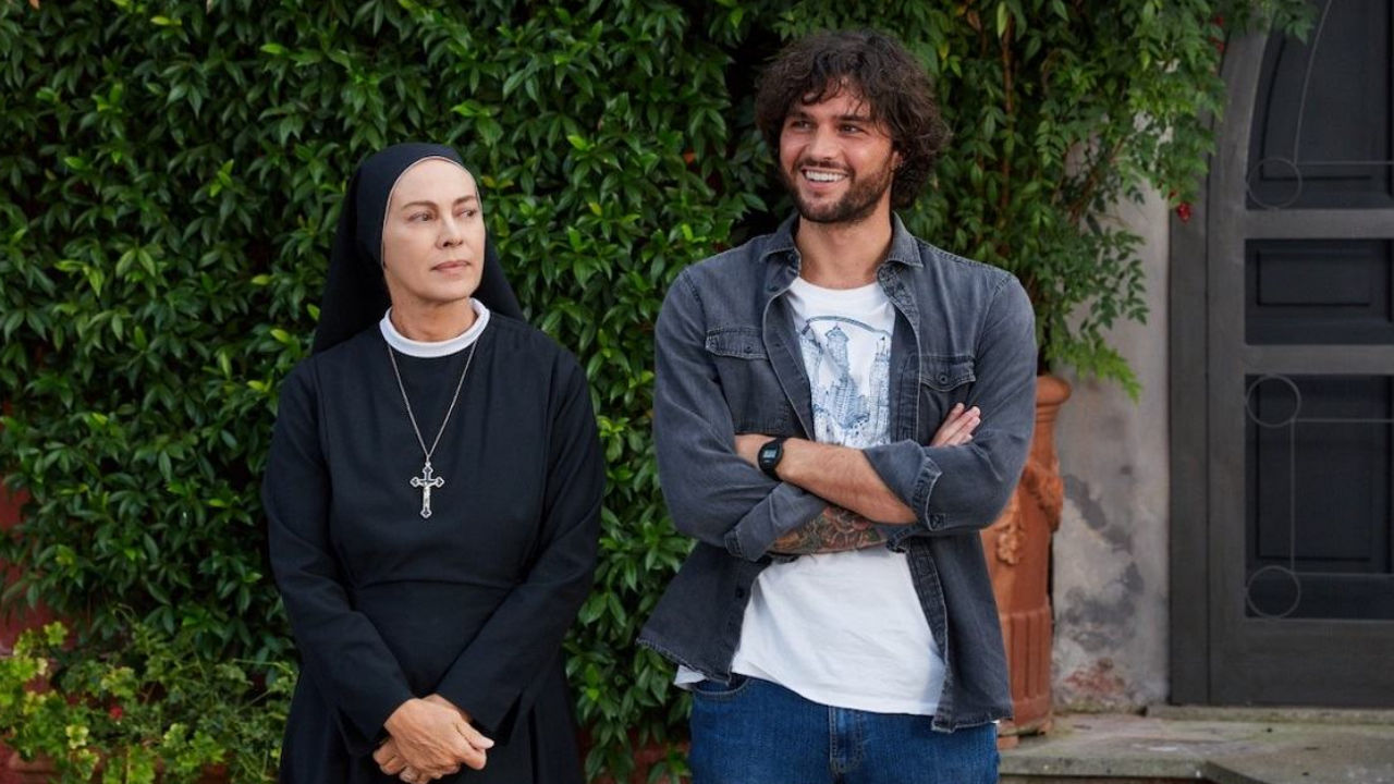 Da Gragnano a RAI 1, Erasmo Genzini conquista tutti accanto a suor Angela