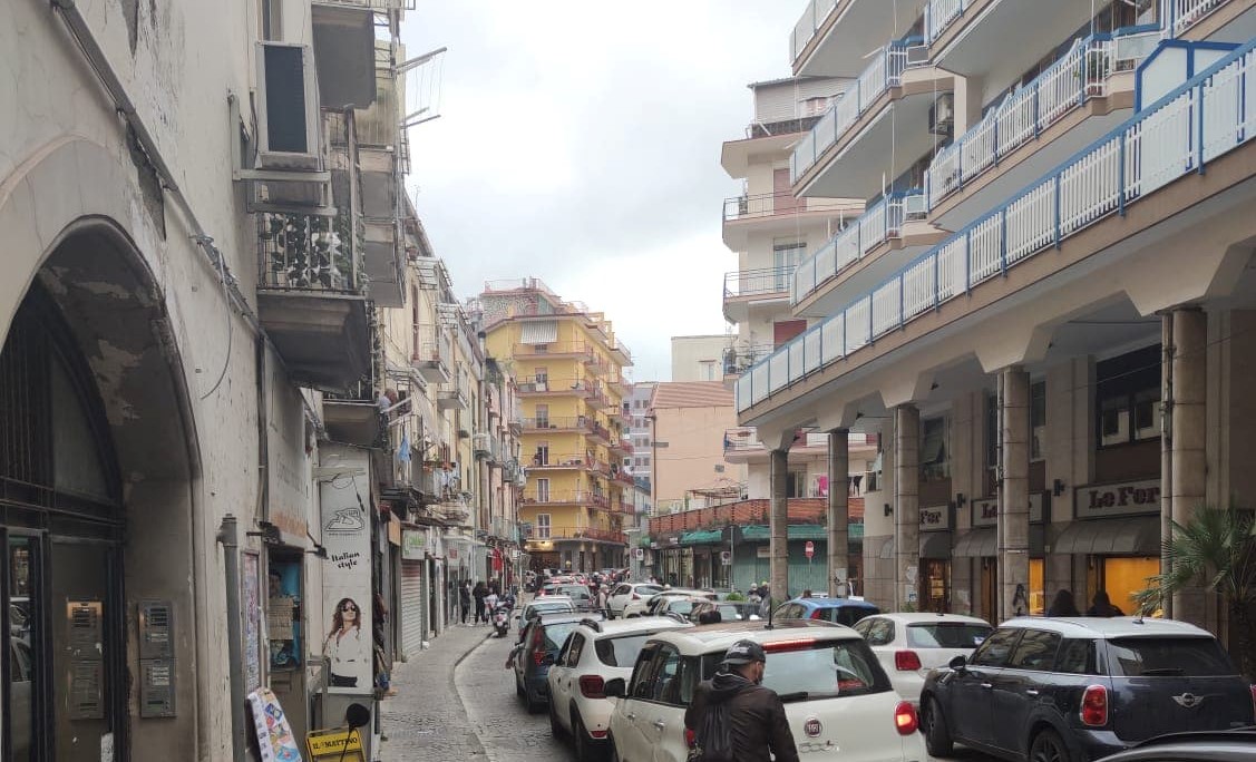 Castellammare verso Covid free, sotto i 50 i positivi in città: tra i contagi bimbo di due anni 