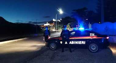 Rapina e spari in piazza a Boscoreale, preso un bandito 