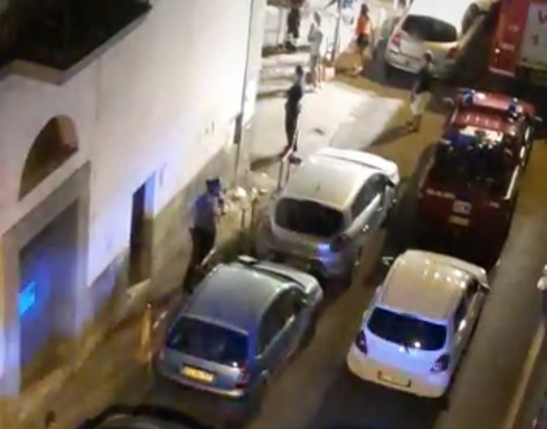 Bomba nella notte, a Torre Annunziata torna la paura