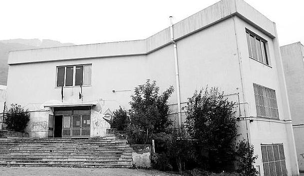 Scuole aperte con esperti esterni e novitÃ , De Luca ne promuove quattro: approvati i progetti dalla Panzini allo Sturzo
