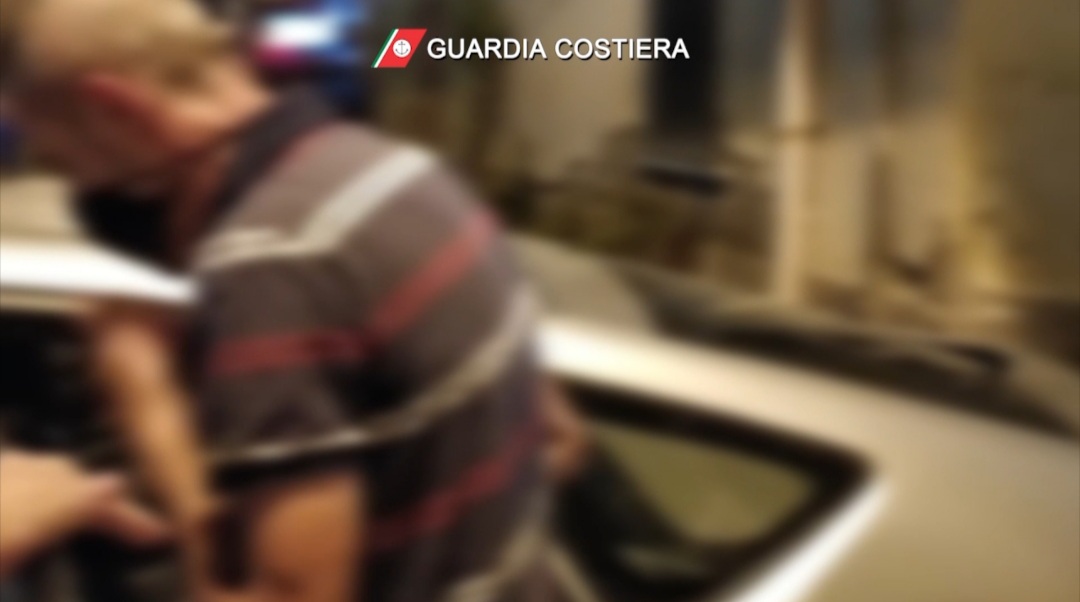 Castellammare, datteri e vongole al veleno: rischiano fino a 12 anni di carcere i pescatori a processo