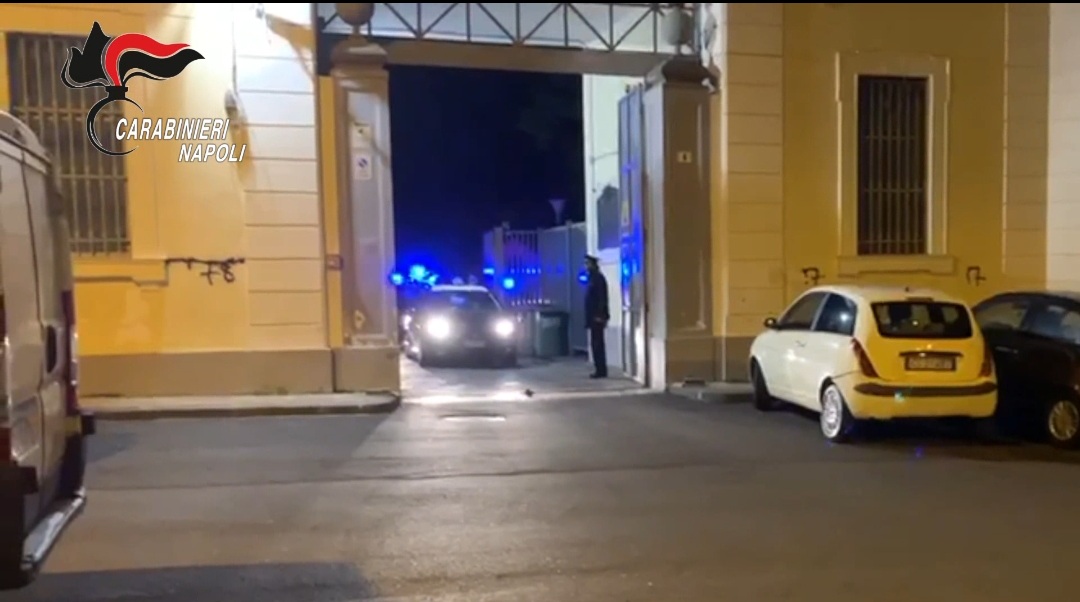 Il clan D'Alessandro nei locali della movida, le minacce al dj: 'Sta tutto in mano a noi, ti scasso di mazzate'