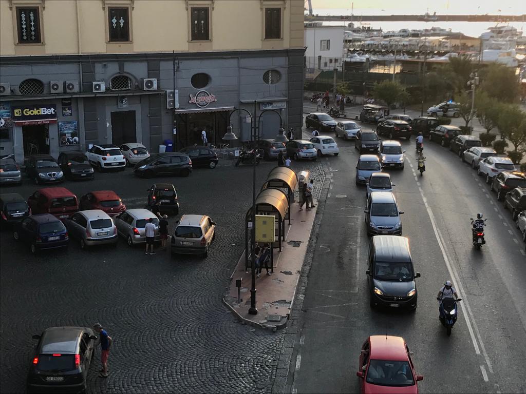 Castellammare, strisce blu gratis per i disabili