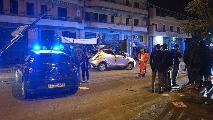 Finisce contro un'altra auto, tragico impatto per un diciottenne: muore Giuseppe Menzione