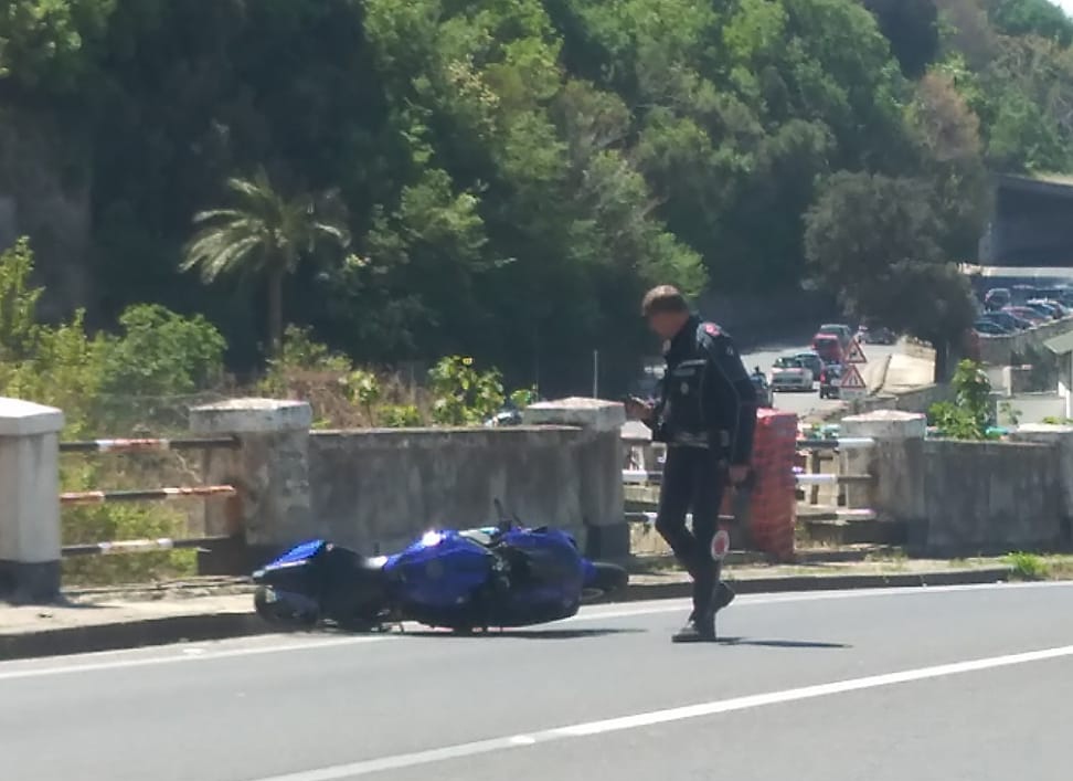 Castellammare, incidente in moto: un morto