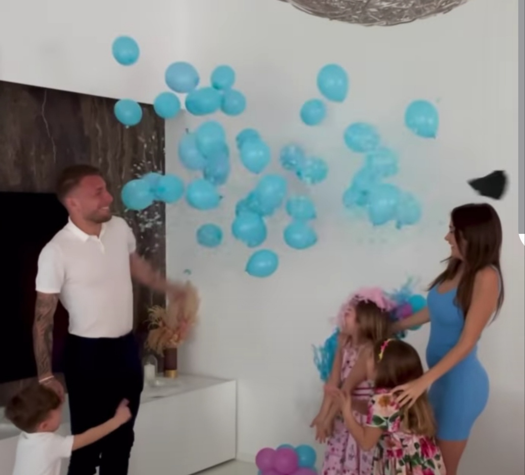 Momento d'oro per Immobile, quarto figlio e titolo di miglior attaccante 