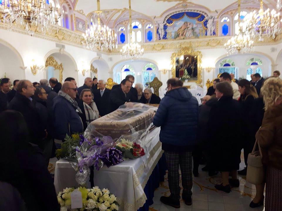 L'addio a Polese, i familiari: 