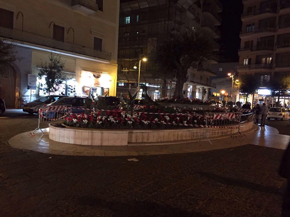 Aiuole d'artista, gli studenti del Vitruvio al lavoro per abbellire la cittÃ 