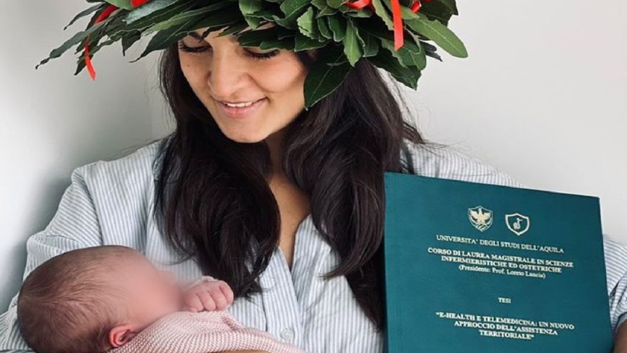 Dottoressa e mamma nello stesso giorno, Martina Cuomo si laurea e partorisce 