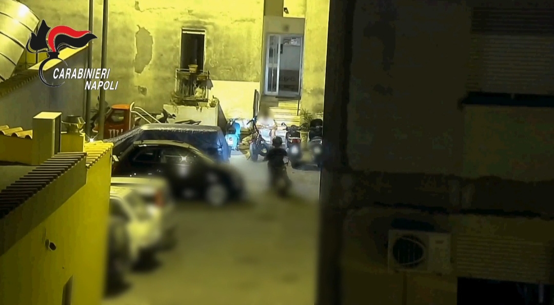 Castellammare, i corrieri della droga: tutti a casa per Capodanno 