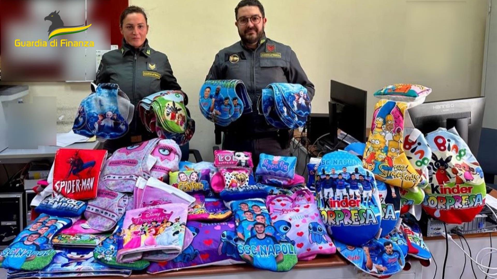 Campania, Befana sicura: scatta maxi sequestro di giocattoli pericolosi