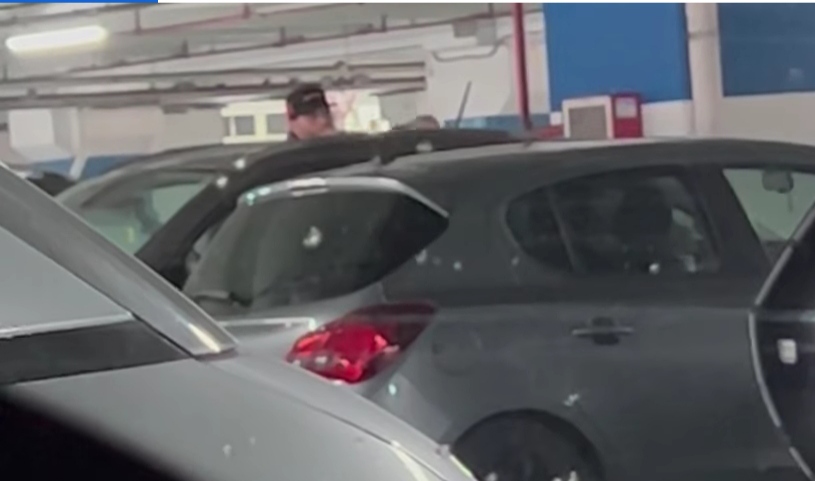 Furti nel parcheggio della Cartiera, video del raid