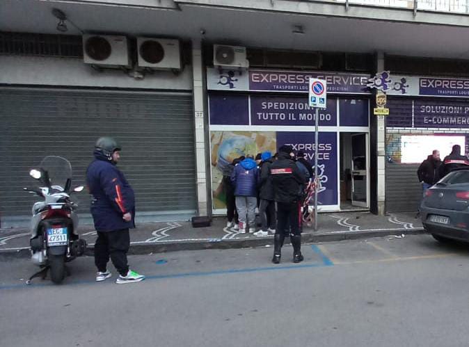 Castellammare, bomba carta contro poste private: pista del racket 