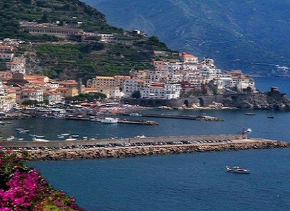 La Capitaneria di porto di Amalfi mette a segno due operazioni 