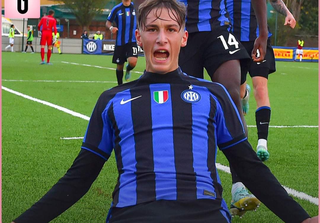Castellammare, Francesco Pio Esposito dopo la tripletta: 'E' la nuova promessa del calcio' 