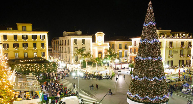 Capodanno, Sorrento benedetta dai turisti: si va verso il tutto esaurito