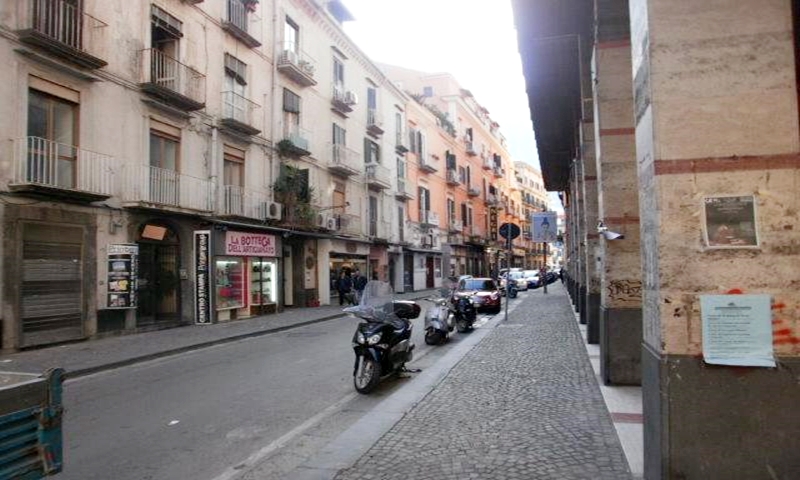 Castellammare, falsi permessi sosta per disabili e furbetti del parcheggio: denunce e multe 