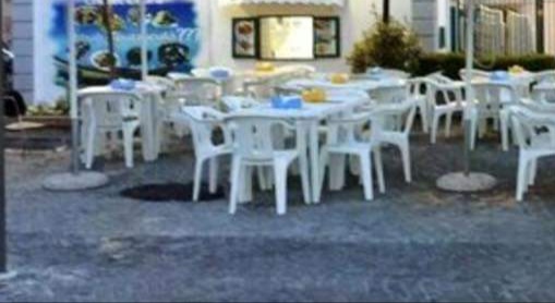 Castellammare, chalet all'Acqua della Madonna: 'Abbattete gli abusi'