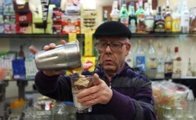 Castellammare a lutto, addio a 'Lello del bar 2000'