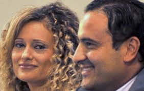 A Scafati comune sciolto per camorra, bufera sull'ex sindaco Aliberti e la moglie Monica Paolino