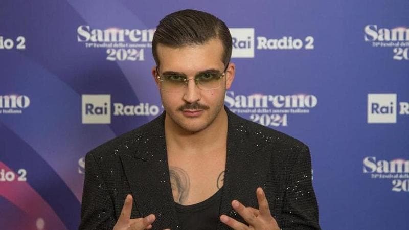 Geolier primo tra i fischi, Fiola: 'Per noi ha già vinto'