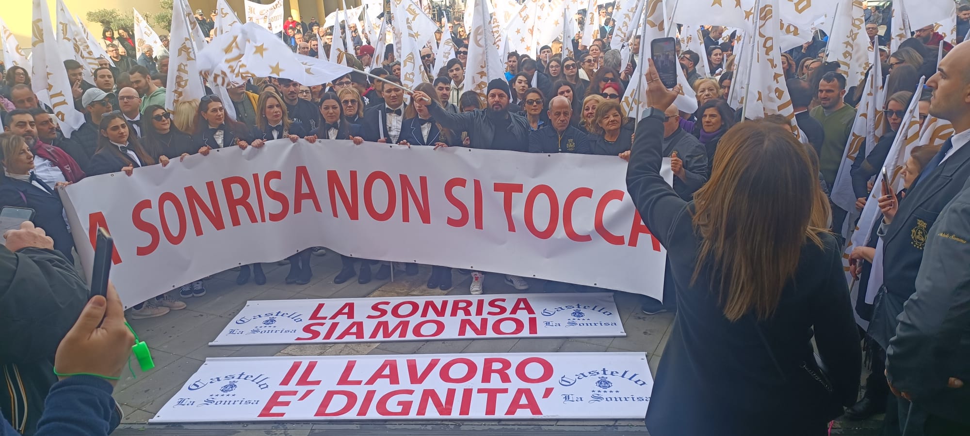 Castello delle Cerimonie caso chiuso, il prefetto di Napoli: 'Storia finita, abusivismo accertato'