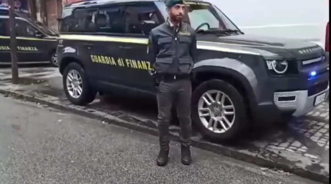 Centrale del riciclaggio nel vesuviano, arresti anche in Lituania e Lettonia 